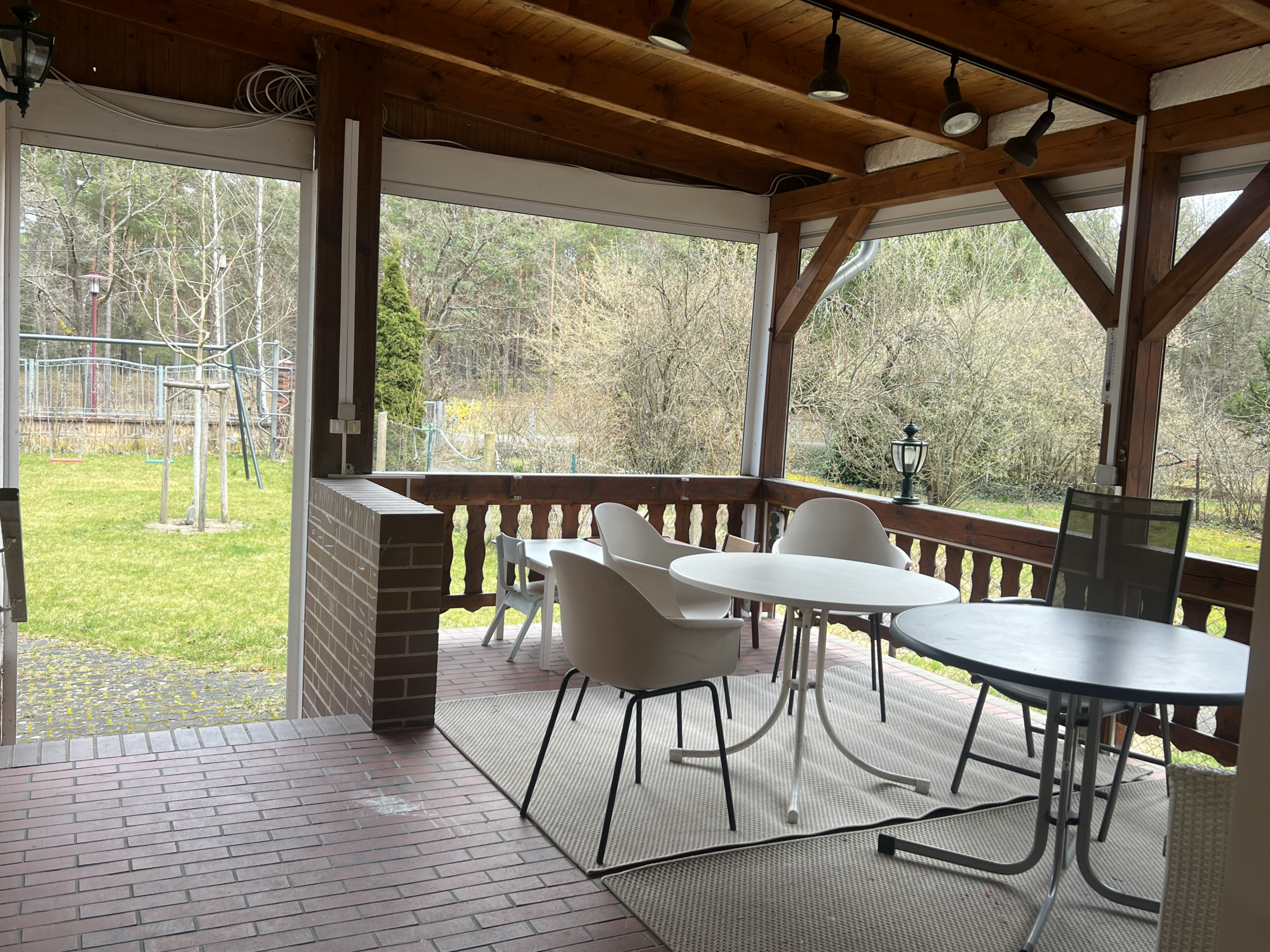 Terrasse mit Dach